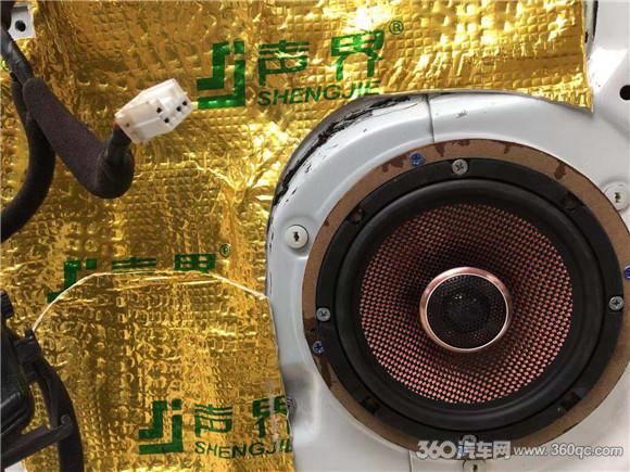 哈弗H5改装路翼汽车音响